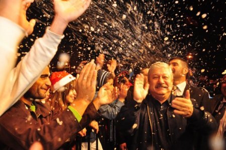 Antalya Yeni Yıla Köpük Ve Havai Fişek Altında Girdi