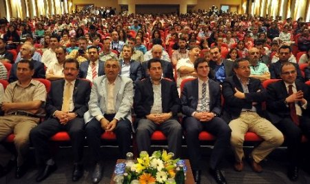 Antalya'da 100 temel eser kitap okuma yarışması sonuçlandı
