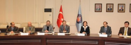 Antalya’da 40 Stk Bir Araya Geldi, 20 Yıllık Fakülte Ayağa Kalkıyor