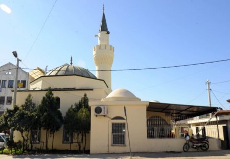 Antalya’da Camilerin Tuvaletleri Yenileniyor