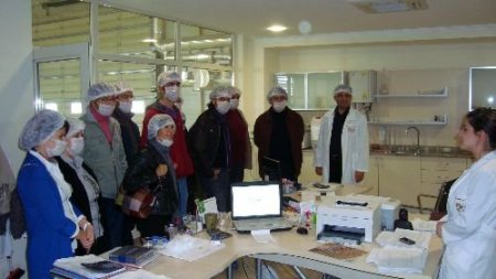 "antalya'da Günlük 150 Bin Sağlıksız Ekmek Üretiliyor"