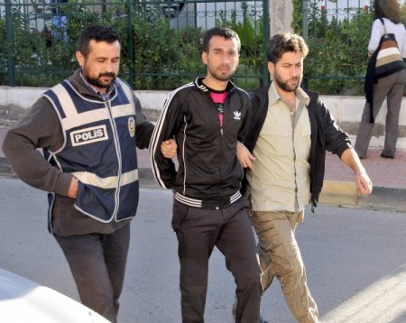 Antalya’da hırsızlık çetesine operasyon: 8 gözaltı