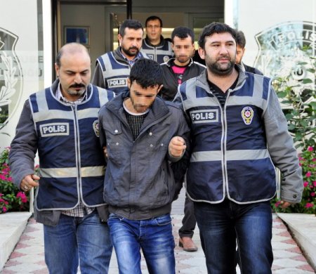 Antalya’da hırsızlık çetesine operasyon: 8 gözaltı