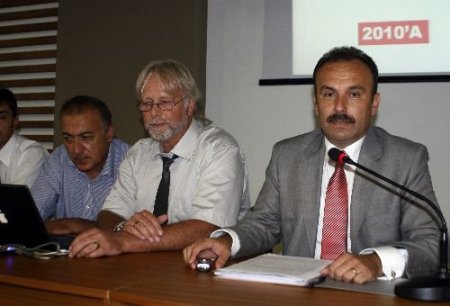 Antalya'da Stadyum İçin En Uygun Yer Dokuma Fabrikası Arkası Olarak Belirlendi