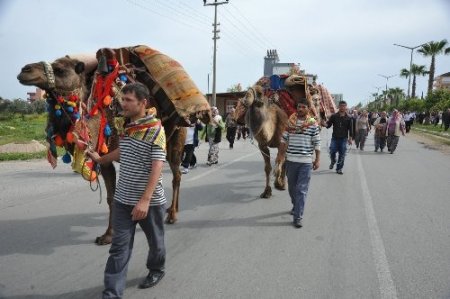 Antalya'da temsili İkinci Yörük Göçü düzenlendi