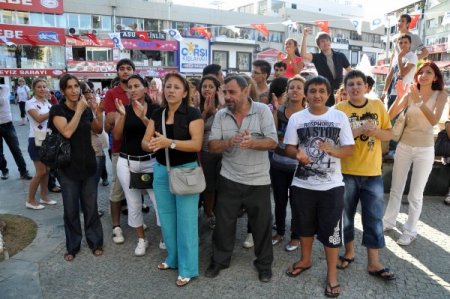 Antalya’da Ulaşımda Yeni Dönem Protesto Ediliyor