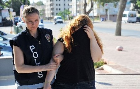 Antalya’da uyuşturucu operasyonu: 20 gözaltı