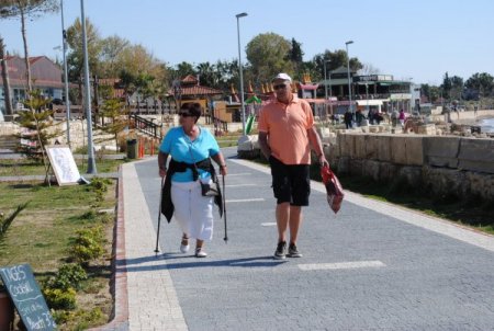 Antalya'da Yazdan Kalma Günler Yaşanıyor
