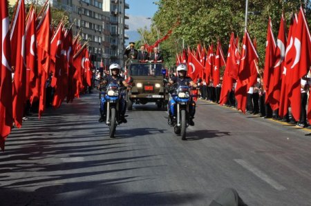 Antalya'da Zafer Bayramı coşkusu