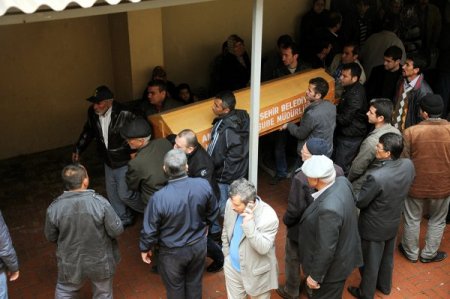 Antalya’daki Kazada Hayatını Kaybeden 6 Kişi Toprağa Verildi