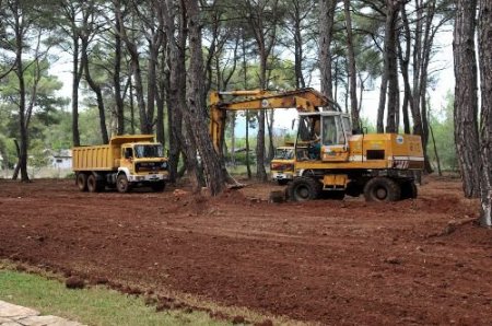 Antalya'daki Kent Ormanı Yaşam Merkezi Olacak