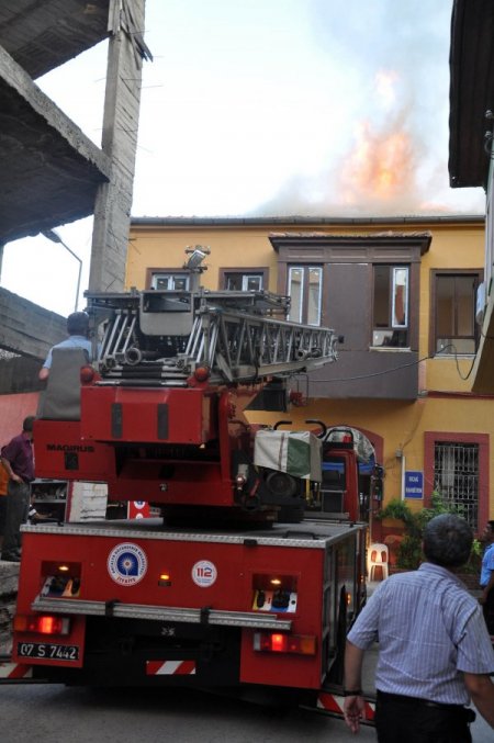 Antalya’daki Pansiyon Yangını Korkuttu
