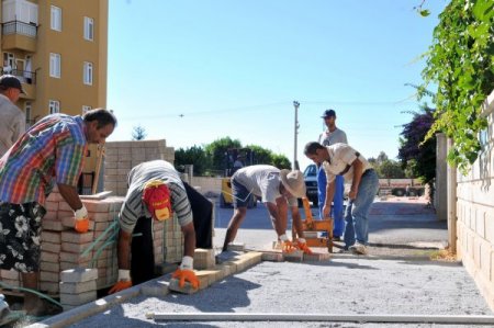 Antalya'nın ilk seyir terasının olduğu bölgeye 15 bin metrekare kaldırım