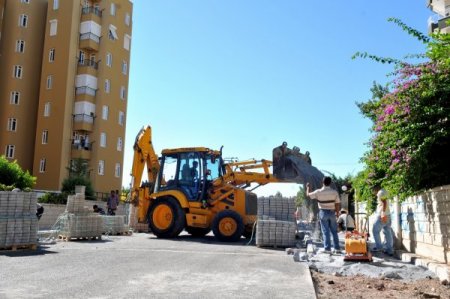 Antalya'nın ilk seyir terasının olduğu bölgeye 15 bin metrekare kaldırım