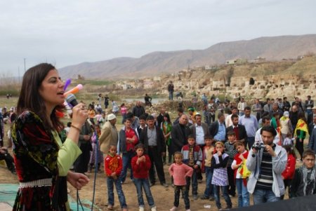 Antik Kent’te 3 Dilli Nevruz Kutlaması