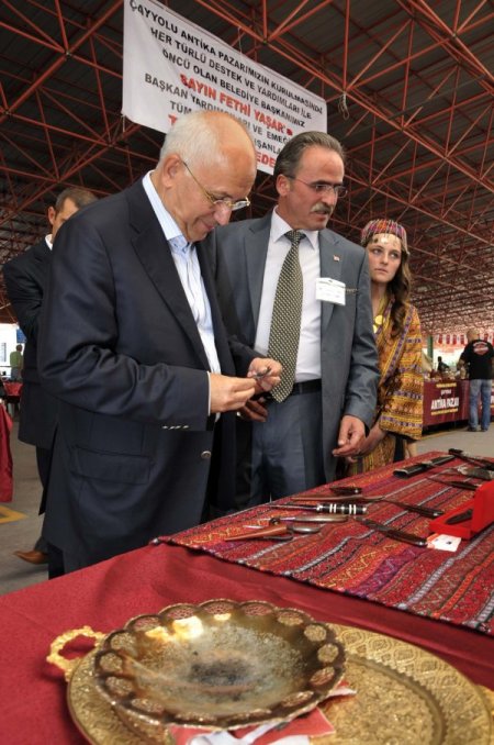 Antika pazarı Çayyolu’nda açıldı