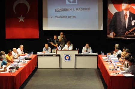 Antlaya'da Kent Kart uygulamaya giriyor, meclis üyelerinin haberi yok