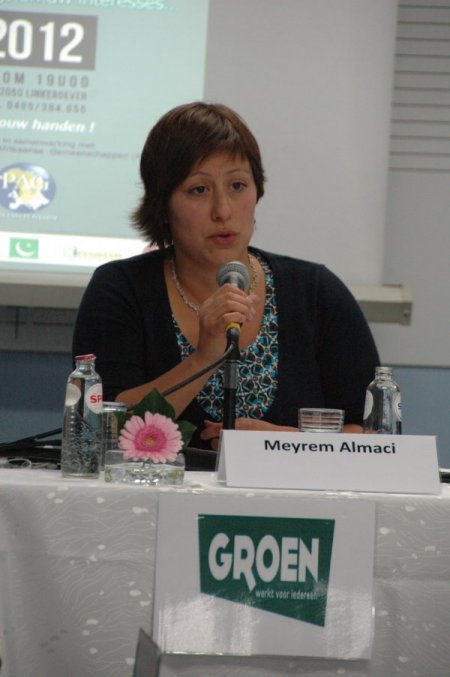 Anvers'te göçmen toplumun tercihi Yeşiller