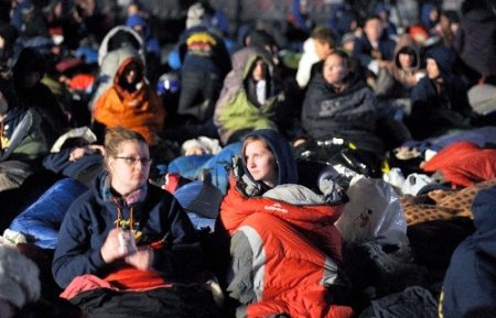 Anzak Şafak Ayini'ne ilgi her geçen yıl azalıyor