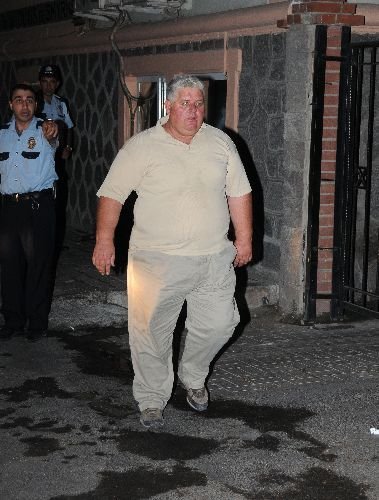Araç İçinde Sızdı, Uyandırılınca Karakola Gitmemek İçin Polise Direndi