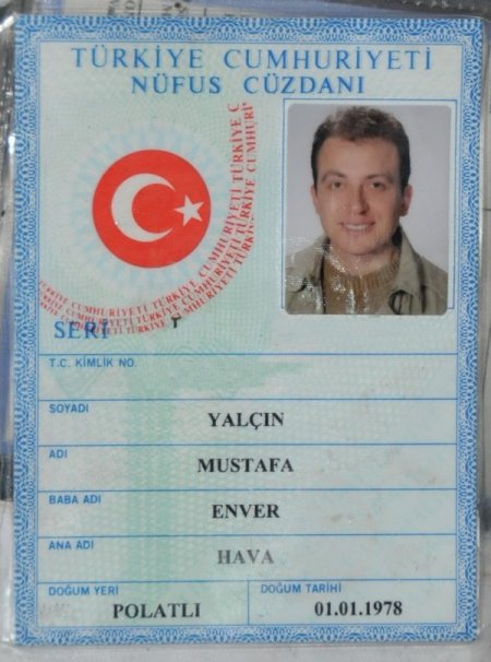 Araç kontrolden çıkarak karşı şeride geçti, 2 kardeş öldü