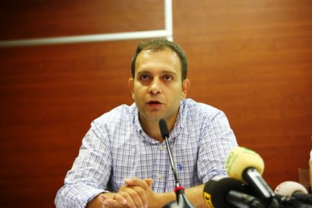 Arakan'dan Dönen Gazeteci: Çekim Yaparken Ağladım