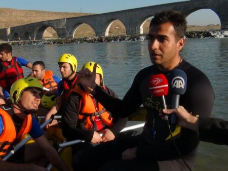 Aralık ayında Muş'ta kano heyecanı yaşandı