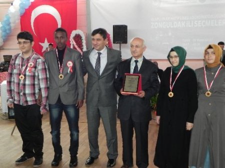 Arapça Bilgi ve Etkinlik Yarışması'ndan Ereğli 2 birincilik çıkardı