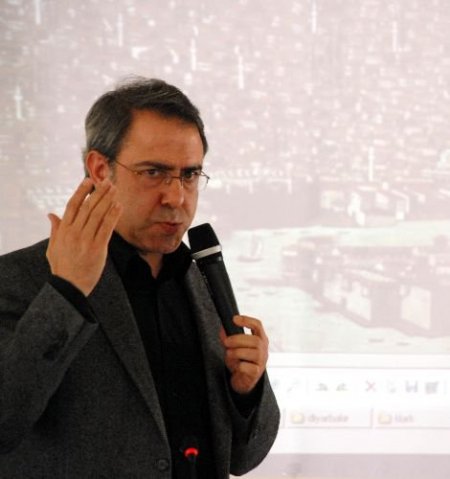 Araştırmacı-yazar Armağan: Osmanlı Realitesiyle, Gözümüzde Oluşturulmak İstenen İmajı Çok Farklı