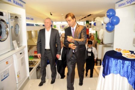 Arçelik Ceo’su Kahvaltıda Kelle Paça Çorbası İçti