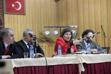 'Ardahan Kongresi ve İşgalden Kurtuluş' konulu panel düzenlendi