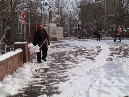 Ardahan Yeni Yıla Karla Girdi