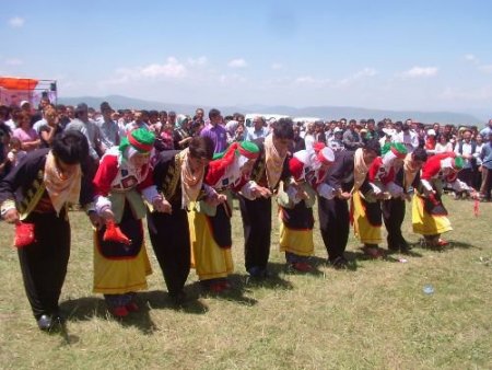 Ardahanlılar Festivallerde Doyasıya Eğlendi