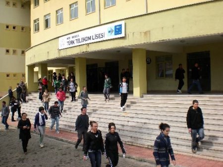 Ardeşen'de 2 Bin 72 Öğrenci Ygs İçin Ter Döktü