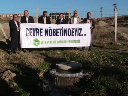 Argunağa: 400 milyon liralık sulama kanalından lağım akıyor