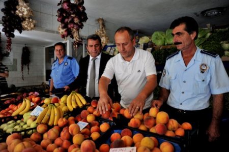 Arhavi'de işyerleri sıkı denetimden geçiriliyor