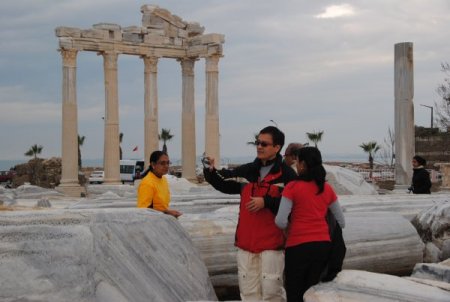 Arıcı: Yeni yılda da tanıtım fuarlarında kültür turizmini ön palanda tutacağız