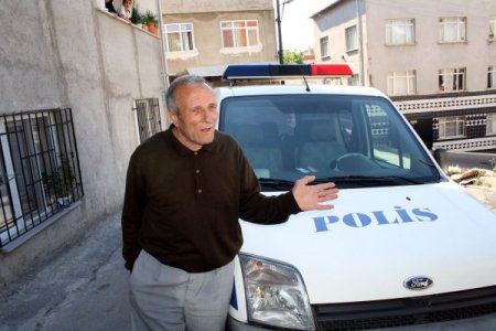 Arılar Şehri Bastı, İnsanlar Evden Dışarı Çıkamadı