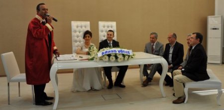 Arınç: 2015 Genel Seçimlerinde Yüzde 60 Oy Alacağız