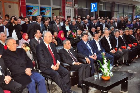 Arınç: 8 yıllık eğitim imam hatip okullarına yönelik bir operasyondu