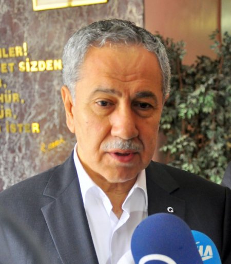 Arınç: Açlık grevine son verenler amaçlara alet olmadıklarını gösterdi