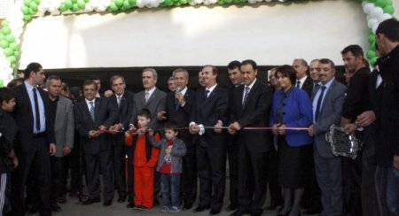 Arınç: Aramızda nifak çıkarmak isteyenlere fırsat vermeyelim