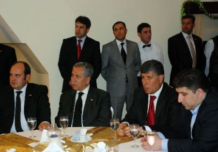 Arınç: Engellilere Yaptığımız Yardımı Her Sere Artırmaya Çalışıyoruz