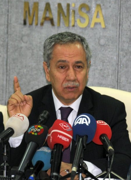 Arınç: 'Gel bakalım Öcalan, seninle oturalım, pazarlık yapalım' diyemeyiz