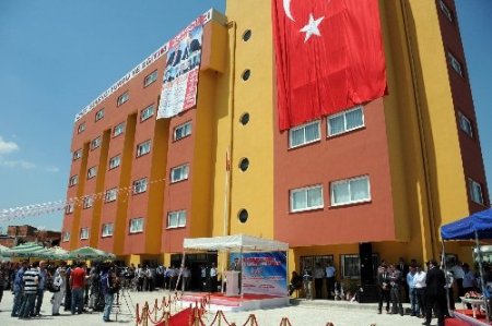 Arınç: Haince işlenmiş cinayetin sorumluları en kısa sürede bulunacak