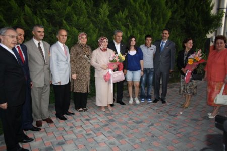 Arınç: İmkanlarımız Artıyor, Teröristi Eylem Yapamaz Hale Getireceğiz