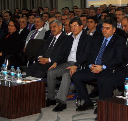 Arınç: İmralı tutanaklarının sızdırılması şaşırtmadı, geri dönecek değiliz