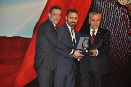 Arınç: Olumlu geçen üç ayda bölge için müracaatta bulunan yatırımcı sayısı arttı