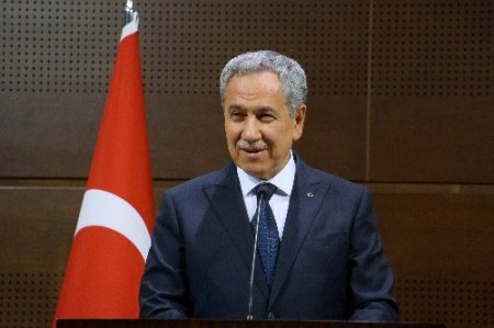 Arınç: TBMM Başkanı'nın aslında çıkmışlardır' sözü bizim gündemimizde yok
