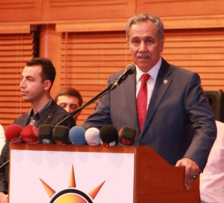 Arınç: Terörle mücadelede Kılıçdaroğlu'nun şikayet ettiği kadar başarılıyız